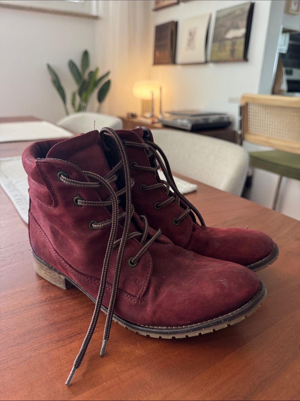 Steve Madden Burgundy Suede Lace-Up Ankle Boots